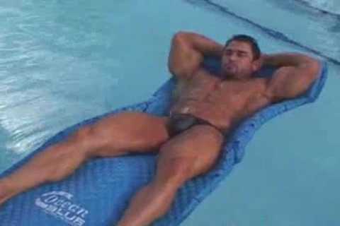 handsome Bodybuilder: Mark Alvisi