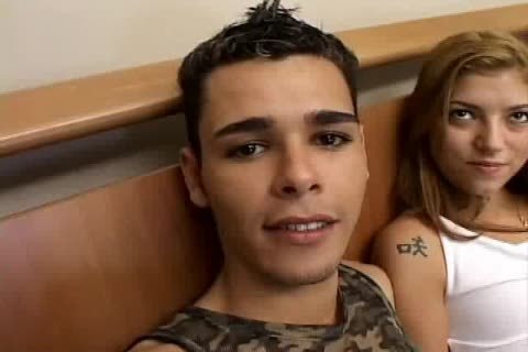 Bi Wd. nakedback Scene 1