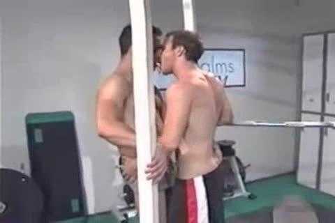 In Ttgreetingss guy Gym