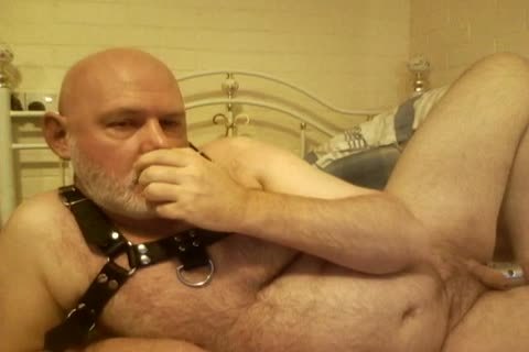 I get completely Poppered.  I Focus On The Brown Bottle And      actually get Into The Buzz.  Not Much Else Happening But  I Reallly Huff Hard.