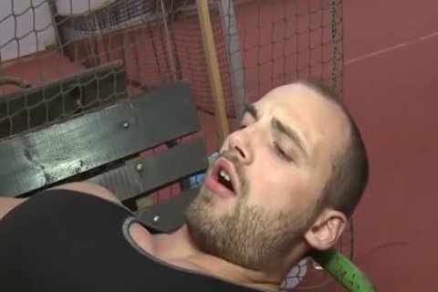 Serve That butthole In Public!