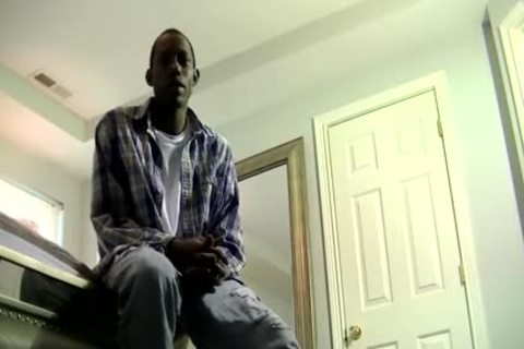 gigantic Daddy Joe First Oversized ebon 10-Pounder Experience In His face hole HD Porn Recorded - SpankBang