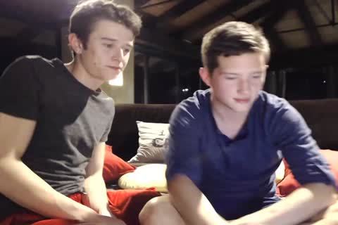 nice-looking Boyfriends bang raw For Tips - BareSexyBoys.com