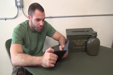 juicy Soldiers banging bare