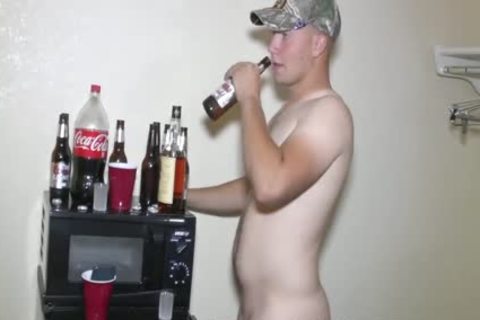 str8 boyz Fuckin' Around (short Vid)