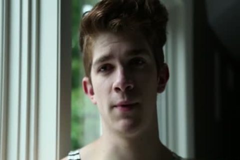 Muscle teens Flip Flop With cumshot