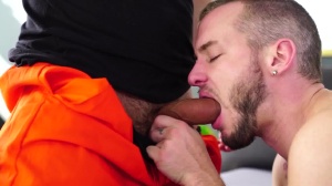 Str8togay.com - Slamming hard plus muscle DILF Tristan Jaxx