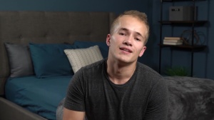 SeanCody: Kit first time blowjobs in club