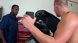 Reality Dudes: Phoenix Fellington handjob porn