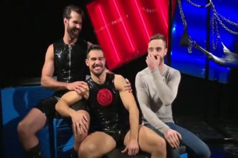 UK hot cocks - Rubbergeddon