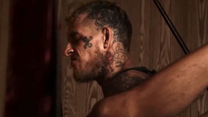 Bromo US: Muscle american Bo Sinn agrees to bondage