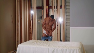 GodsOfMen: American Zario Travezz receives cumshot