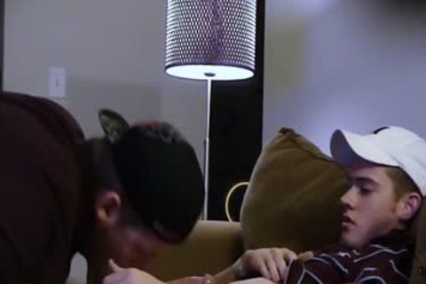 Skaden Sucks large Straight twink shlong On bed