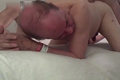 4 old boyz plow And suck In A Motel Room