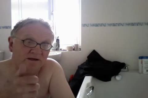 Ramsgate1 older older man And His amazing Cumshots Daddy