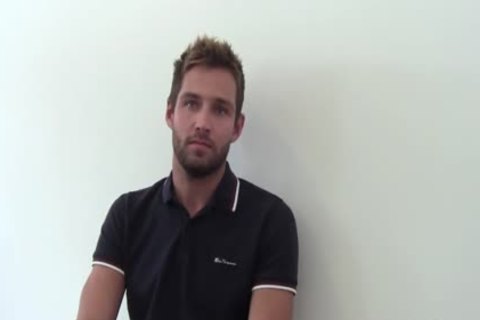 Aussie 6 Pack Model Perfection Looks Chatting Up Rick Chester