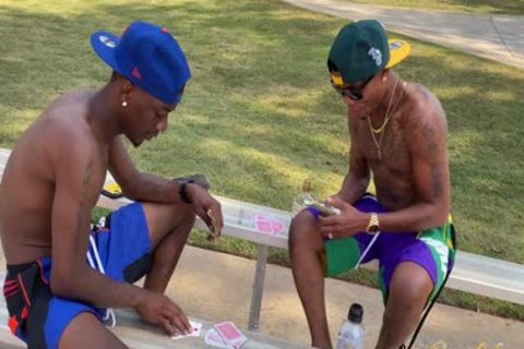 Holliwud & Montana SUPERHOT Blacks fantastic EXPLOSIVE SPURTS