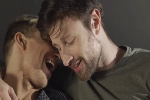 Drew Dixon & Ethan Chase - delicious Flip fuck