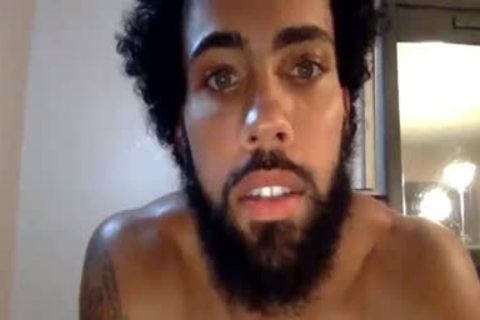 Bearded chap Showing His large weenie