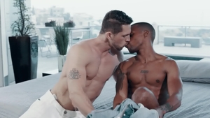 NoirMale.com: Jacen Zhu playing with Roman Todd