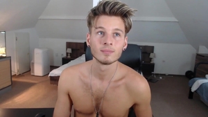 blonde twink With large ramrod web camera