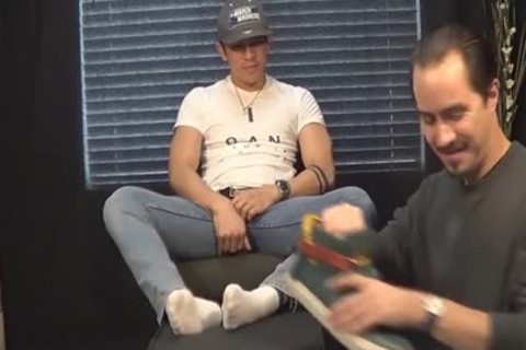 master FEET WORSHIP 2