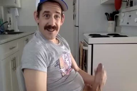 guy jerking off And Ends Up Cums In His Own mouth