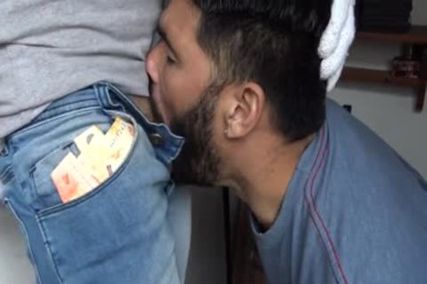 Tattooed Latin receives extra money To Ride Stranger's dick