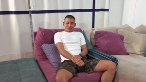 LatinLeche: Girlfriend Corey Vergas loves Gary Newt