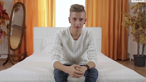 Facial Cumshots Galore from Poland's New Star