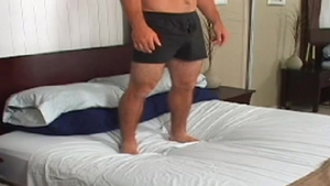 Solo: Body Hair and Blue Eyes - Ulrich