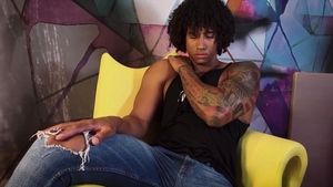 HotAFmen: Toned Tattooed Arms & Beefy Pecs