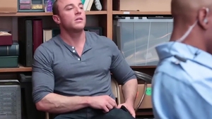 Young Perps: Undercover Investigation: Lace Theft